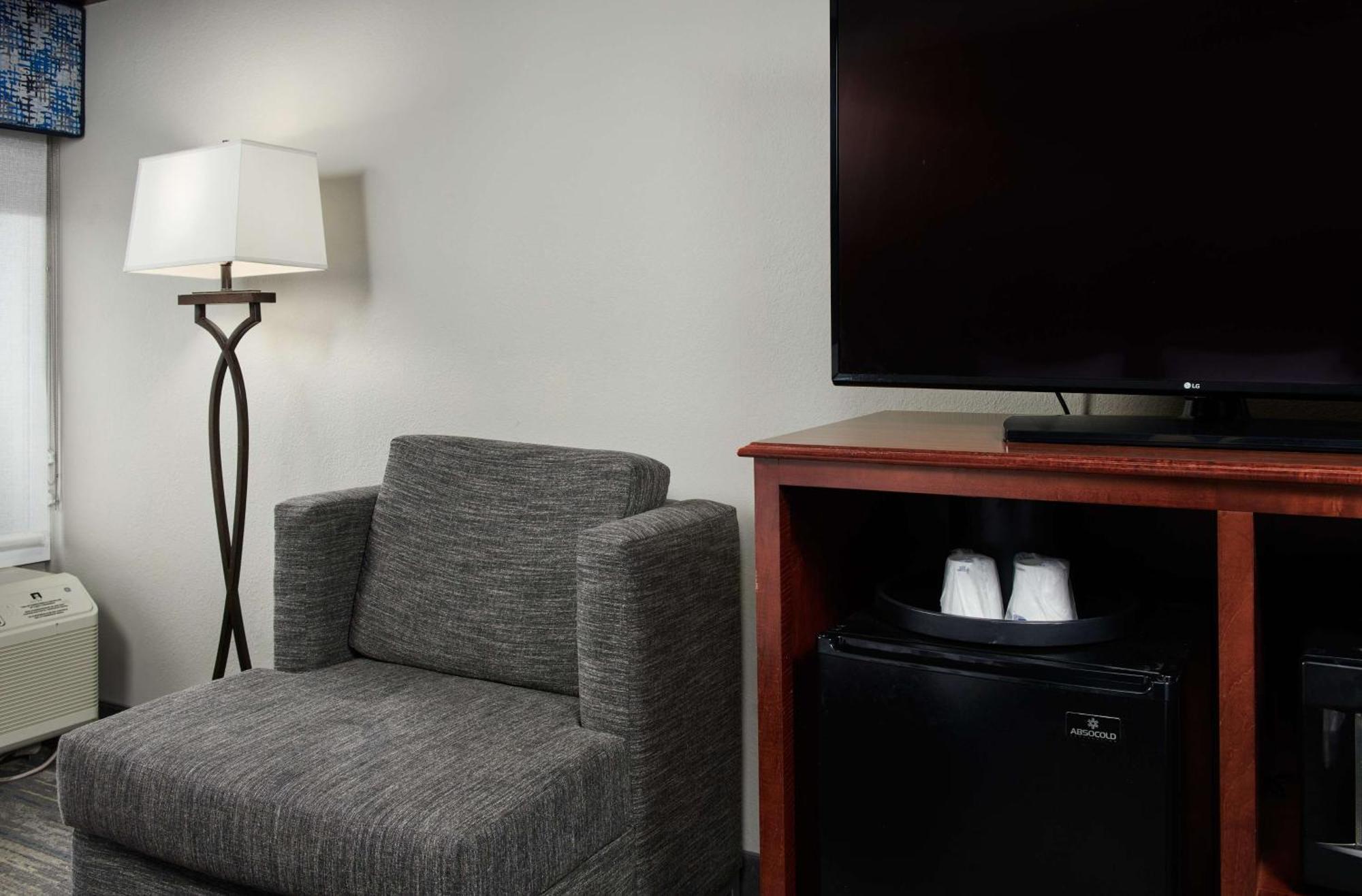 Hampton Inn Atlanta-Cumberland Mall/Cobb Galleria Area Smyrna Exterior foto